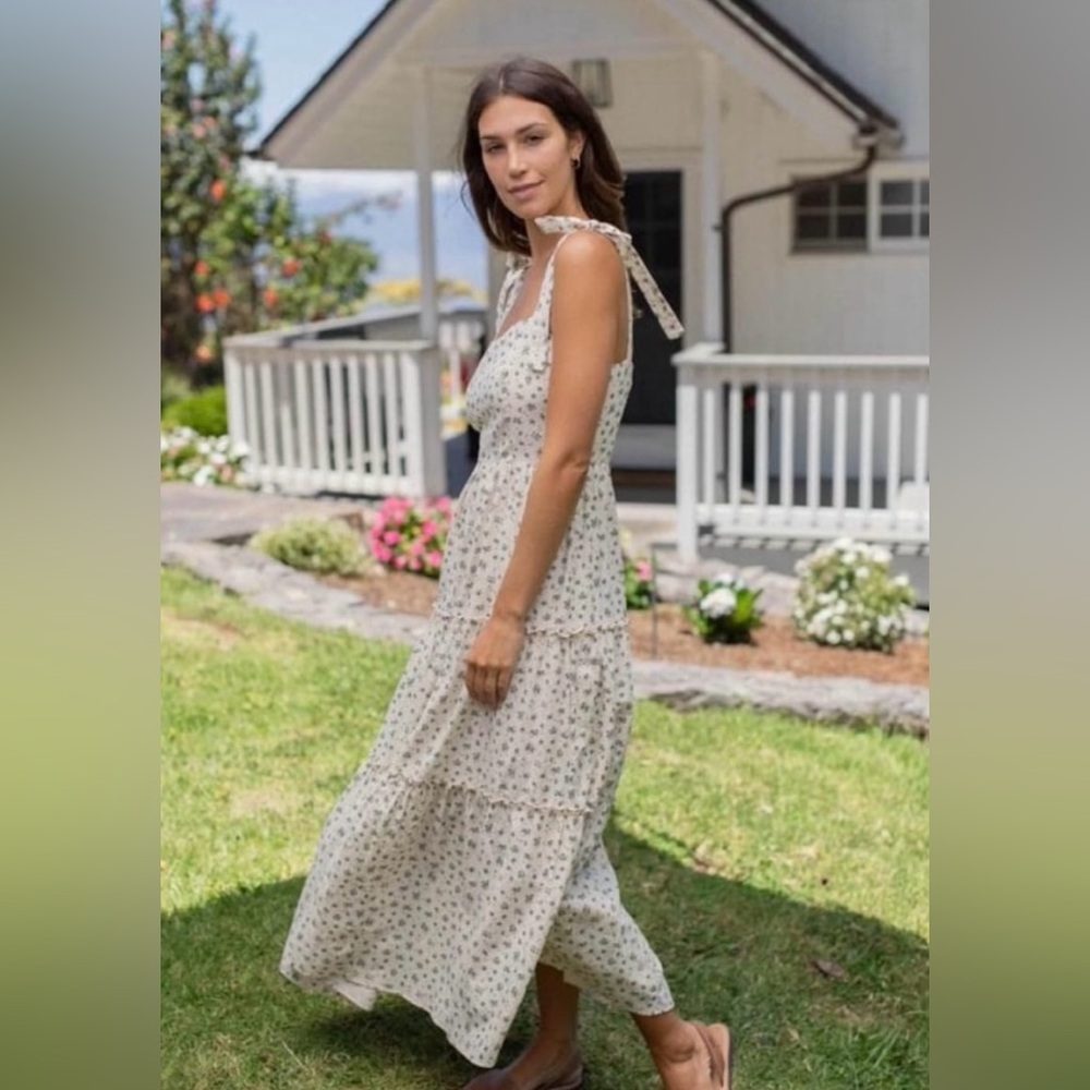Floral Cream Maxi Dress